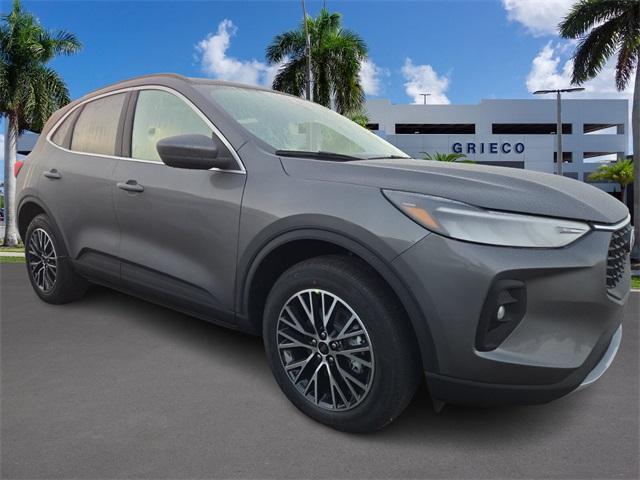 new 2025 Ford Escape car, priced at $34,995