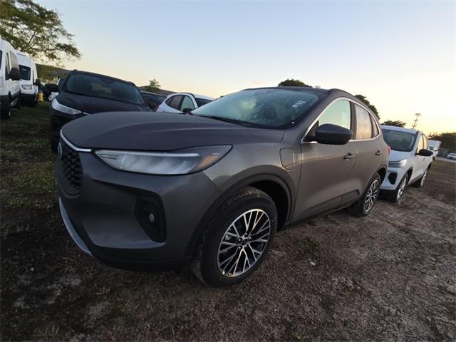 new 2025 Ford Escape car, priced at $38,995