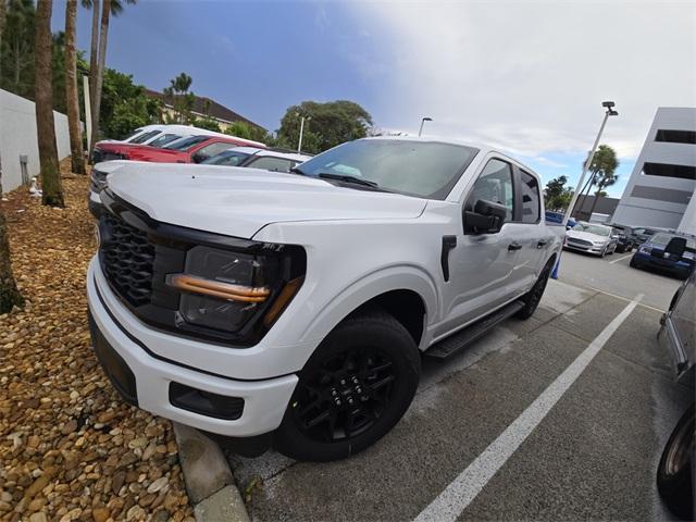 new 2024 Ford F-150 car, priced at $47,195