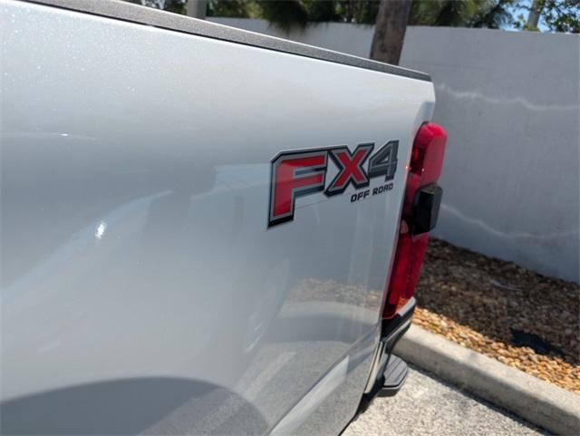 new 2025 Ford F-250 car