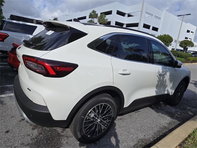 new 2025 Ford Escape car, priced at $44,520