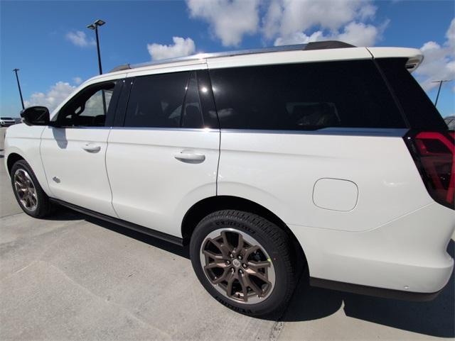 new 2025 Ford Expedition car, priced at $82,997