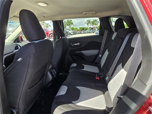 used 2014 Jeep Cherokee car, priced at $9,400