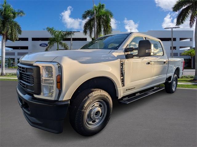 new 2025 Ford F-250 car