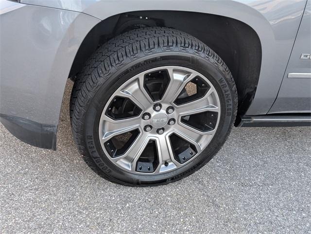 used 2019 GMC Yukon car, priced at $38,900