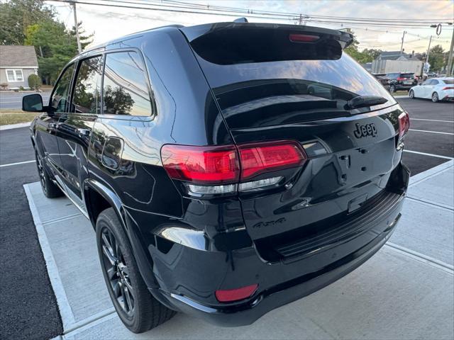 used 2018 Jeep Grand Cherokee car, priced at $17,900