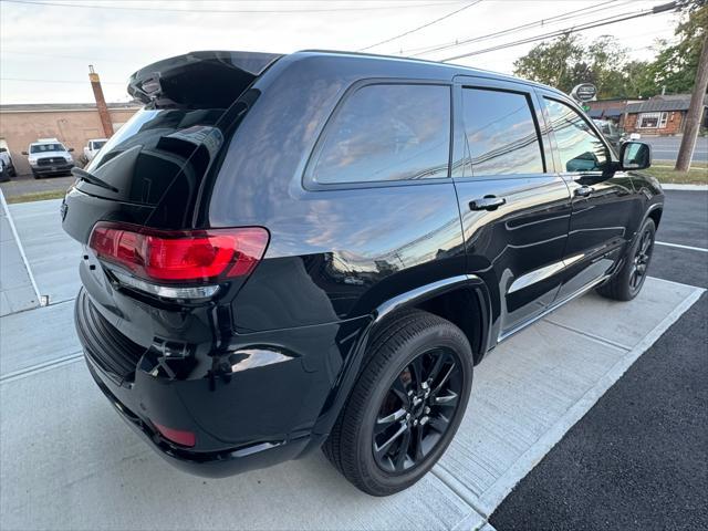 used 2018 Jeep Grand Cherokee car, priced at $17,900