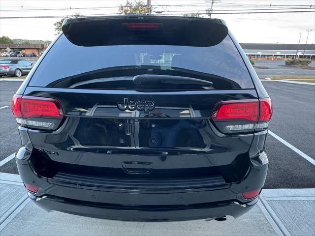 used 2018 Jeep Grand Cherokee car, priced at $17,900