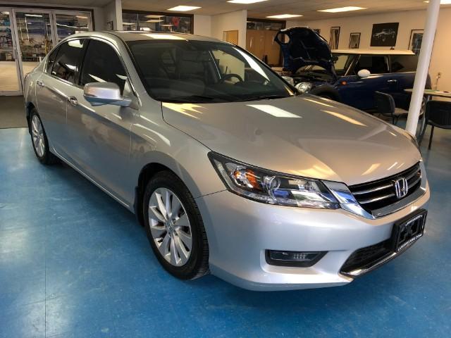 used 2015 Honda Accord car, priced at $11,900