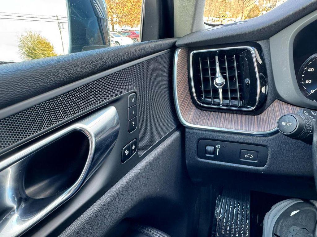 used 2021 Volvo XC60 car, priced at $24,900