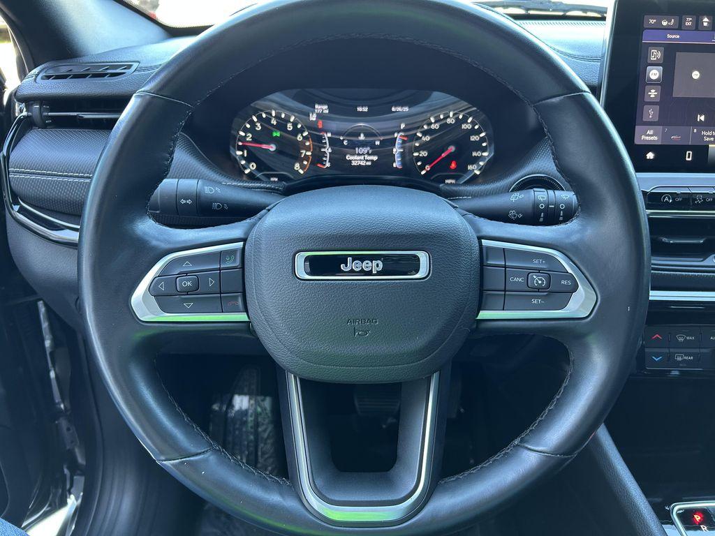 used 2022 Jeep Compass car, priced at $18,900