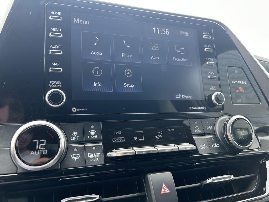 used 2022 Toyota Highlander car, priced at $24,900
