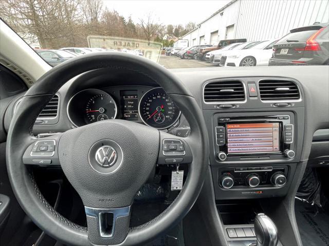 used 2013 Volkswagen Jetta SportWagen car, priced at $10,900
