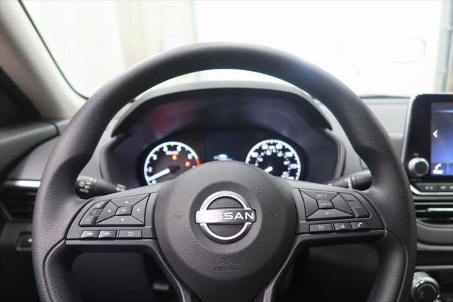 new 2025 Nissan Altima car, priced at $25,552