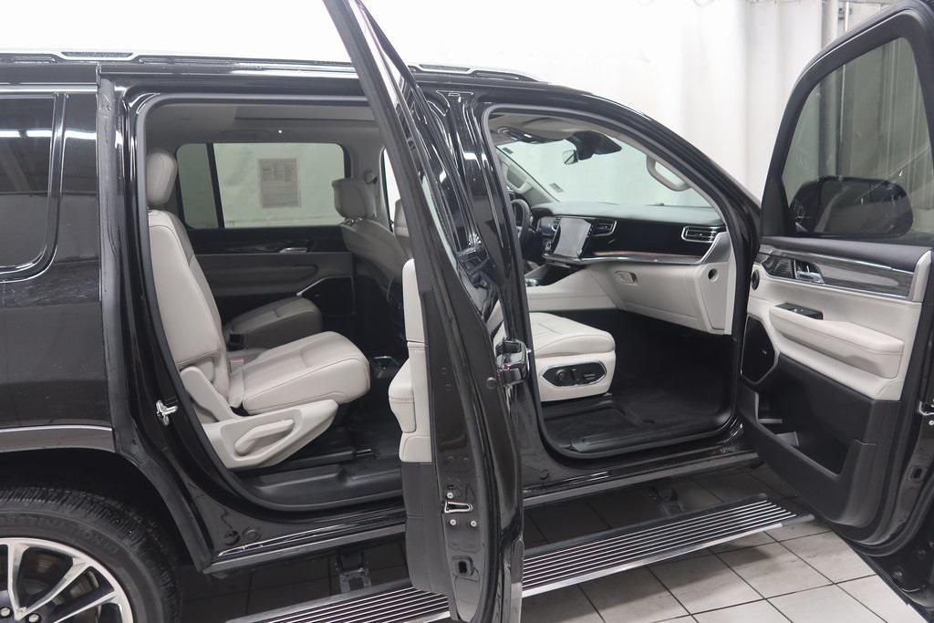 used 2022 Jeep Wagoneer car, priced at $44,795