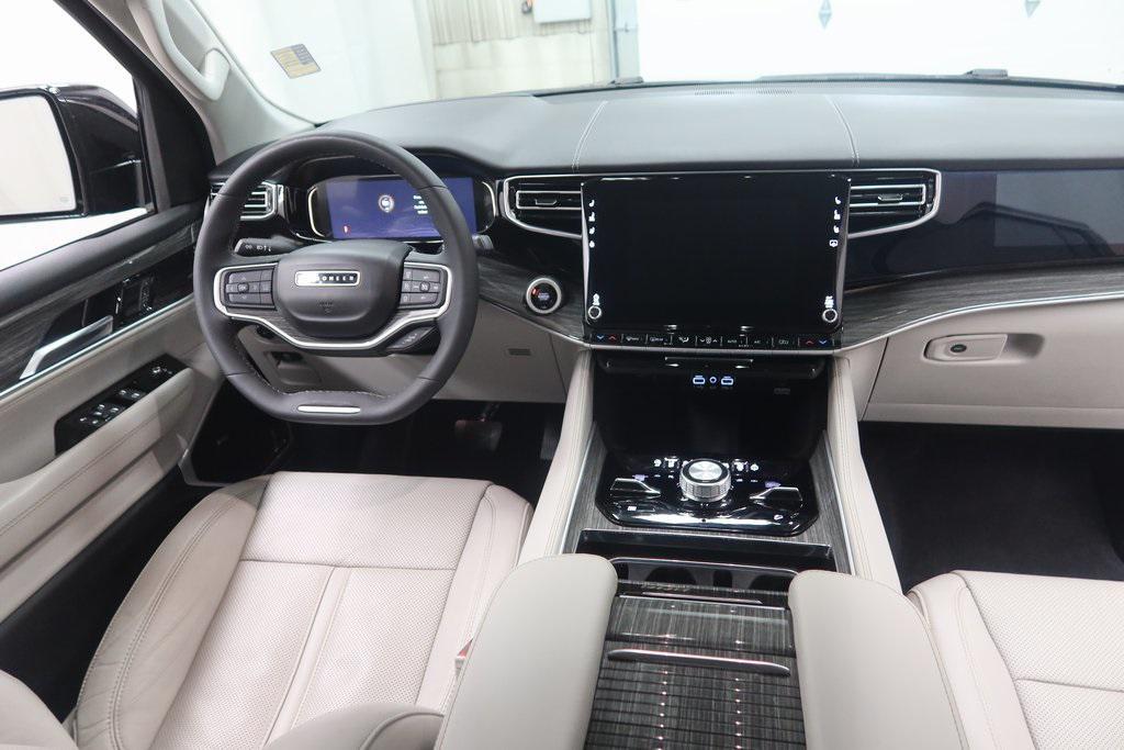 used 2022 Jeep Wagoneer car, priced at $44,795