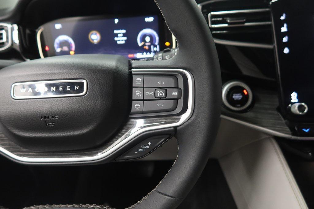 used 2022 Jeep Wagoneer car, priced at $44,795