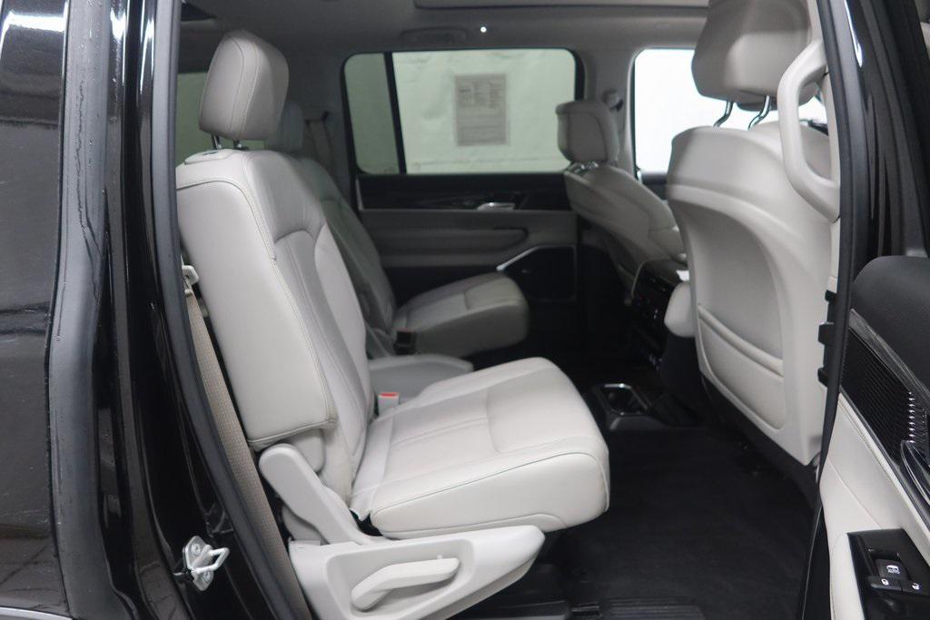 used 2022 Jeep Wagoneer car, priced at $44,795