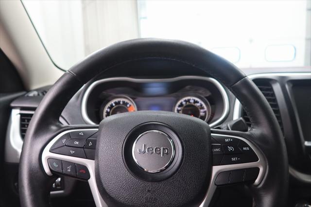 used 2016 Jeep Cherokee car, priced at $15,366