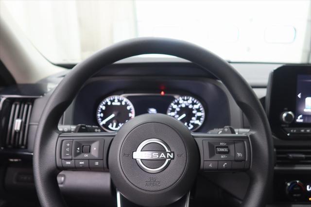 new 2025 Nissan Pathfinder car, priced at $40,360