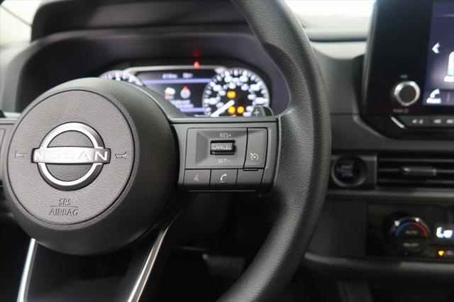 new 2025 Nissan Pathfinder car, priced at $40,360