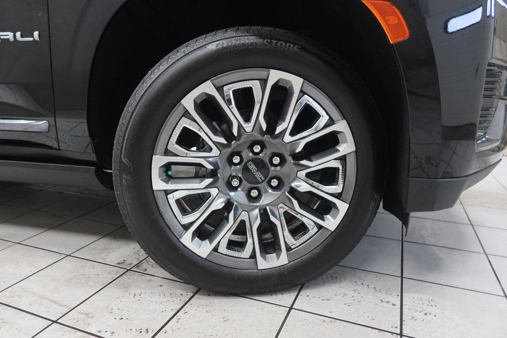 used 2023 GMC Yukon XL car, priced at $59,994