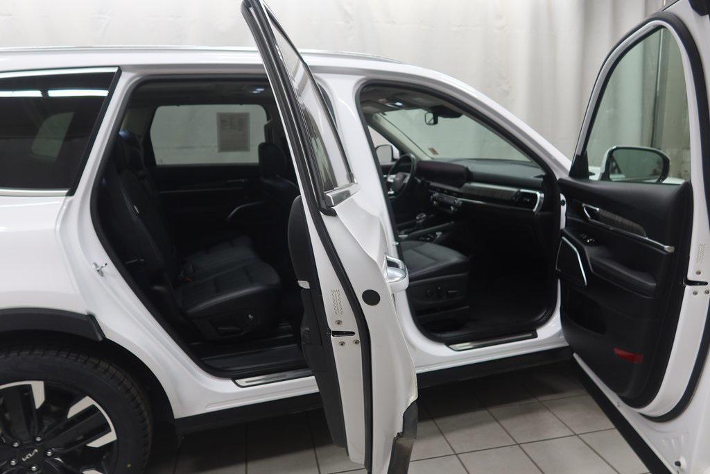 used 2023 Kia Telluride car, priced at $35,000