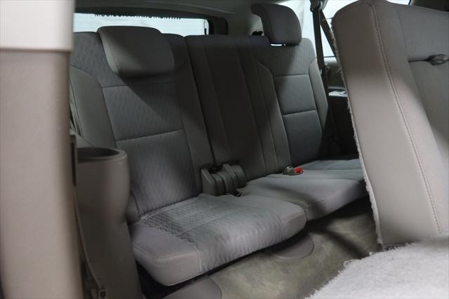 used 2015 Chevrolet Suburban car, priced at $12,500