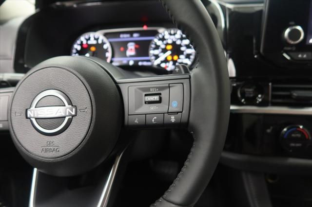 new 2025 Nissan Pathfinder car, priced at $45,865