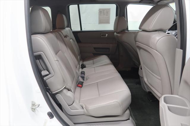 used 2015 Honda Pilot car, priced at $15,666