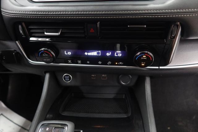 used 2021 Nissan Rogue car, priced at $17,557