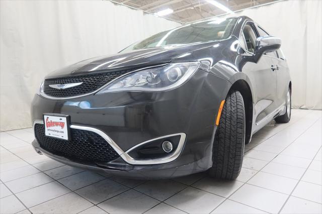 used 2017 Chrysler Pacifica car, priced at $15,967