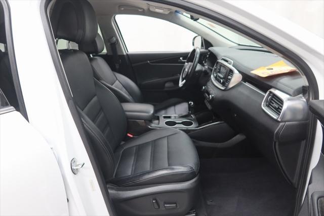 used 2016 Kia Sorento car, priced at $14,527
