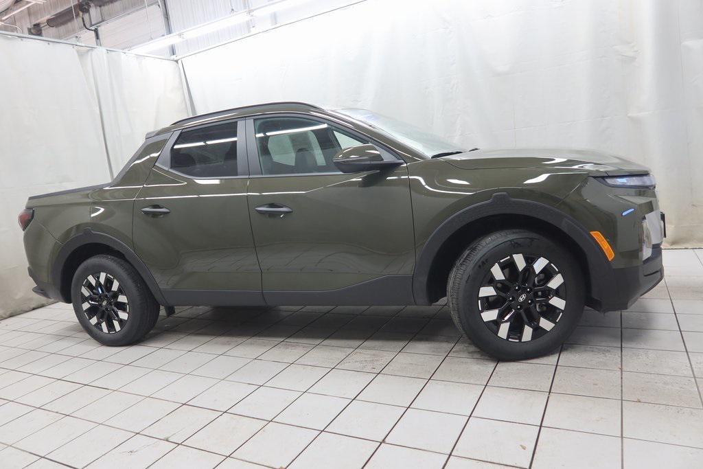 used 2025 Hyundai SANTA CRUZ car, priced at $30,407