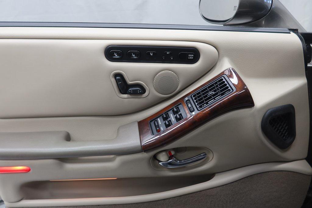 used 1999 Oldsmobile Aurora car, priced at $3,900