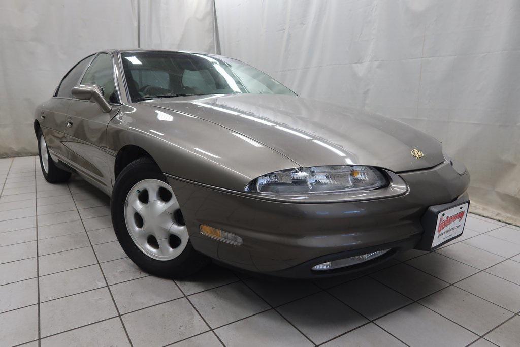 used 1999 Oldsmobile Aurora car, priced at $3,900
