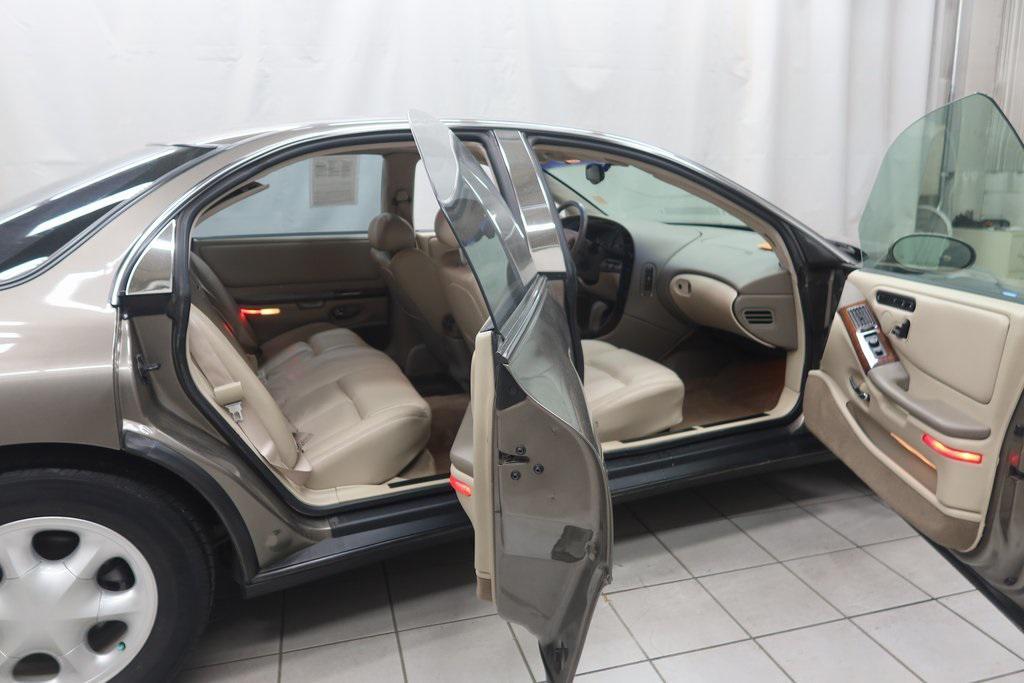used 1999 Oldsmobile Aurora car, priced at $3,900