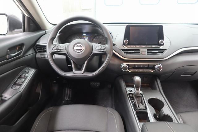 new 2025 Nissan Altima car, priced at $25,552