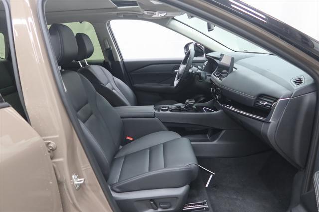 new 2025 Nissan Rogue car, priced at $44,475