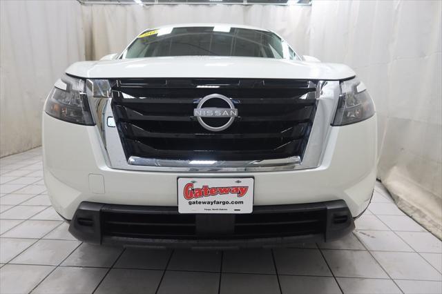 used 2024 Nissan Pathfinder car, priced at $35,159