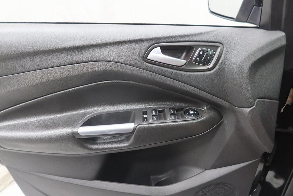 used 2013 Ford Escape car, priced at $4,995