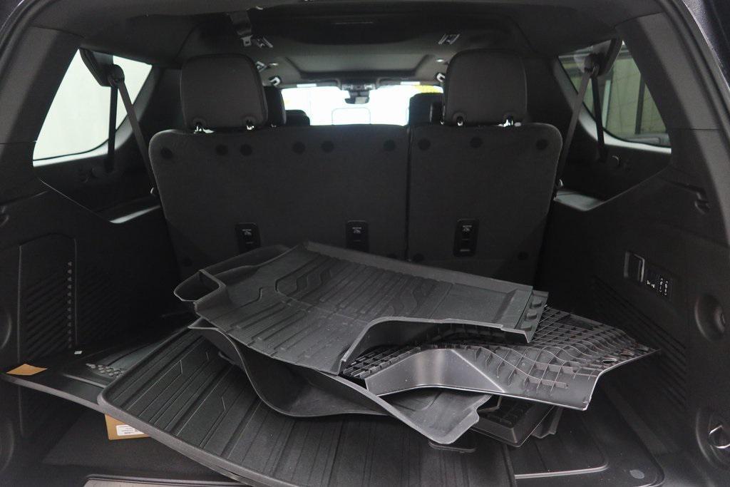 used 2024 GMC Yukon XL car, priced at $76,979