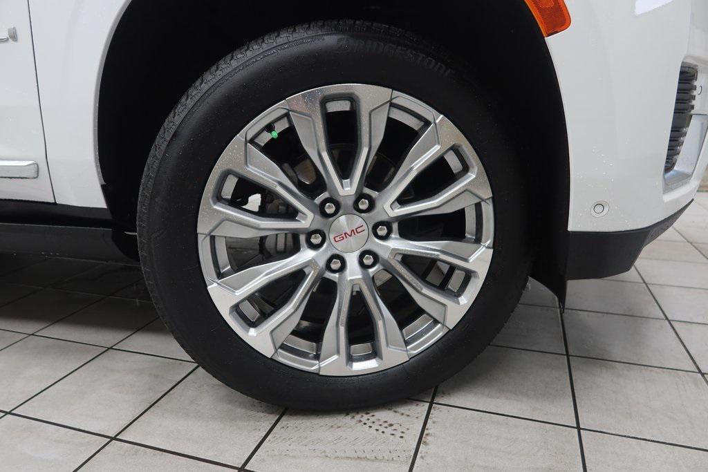 used 2024 GMC Yukon XL car, priced at $76,979