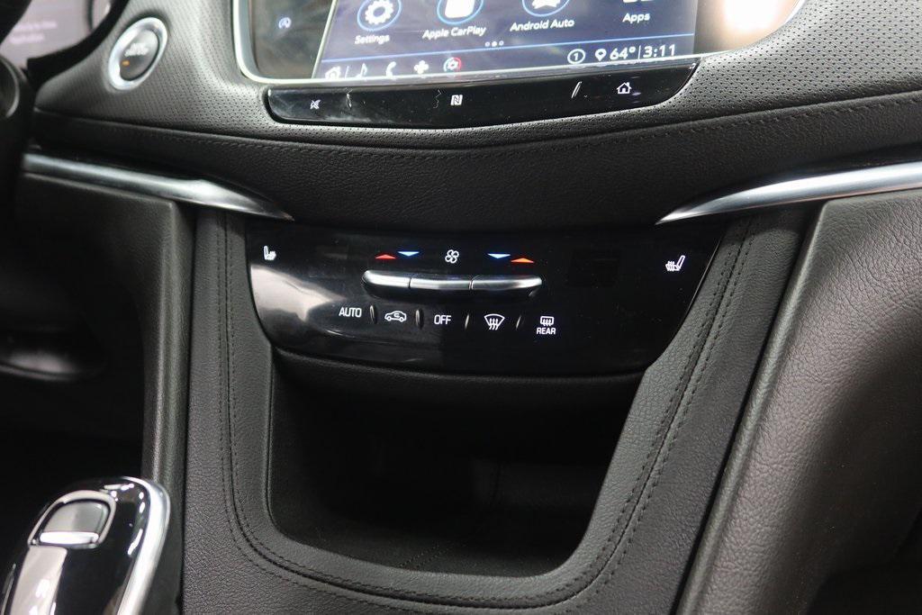 used 2020 Cadillac XT5 car, priced at $25,619