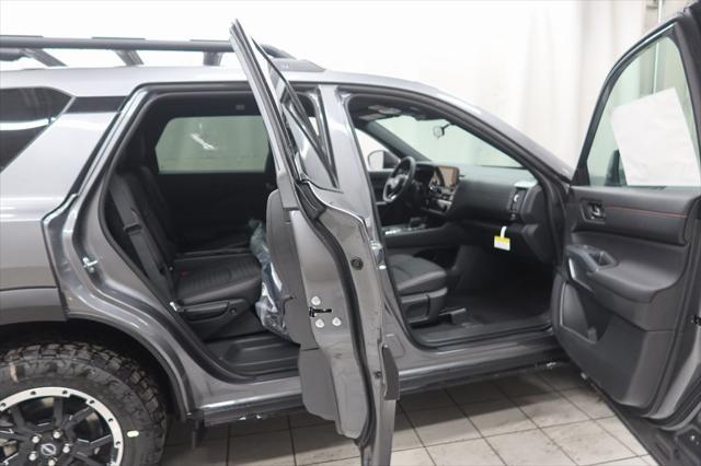 new 2025 Nissan Pathfinder car, priced at $46,505