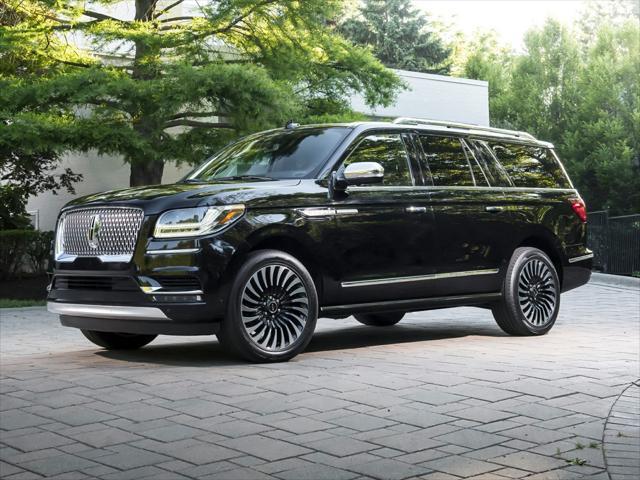 used 2021 Lincoln Navigator car, priced at $41,628