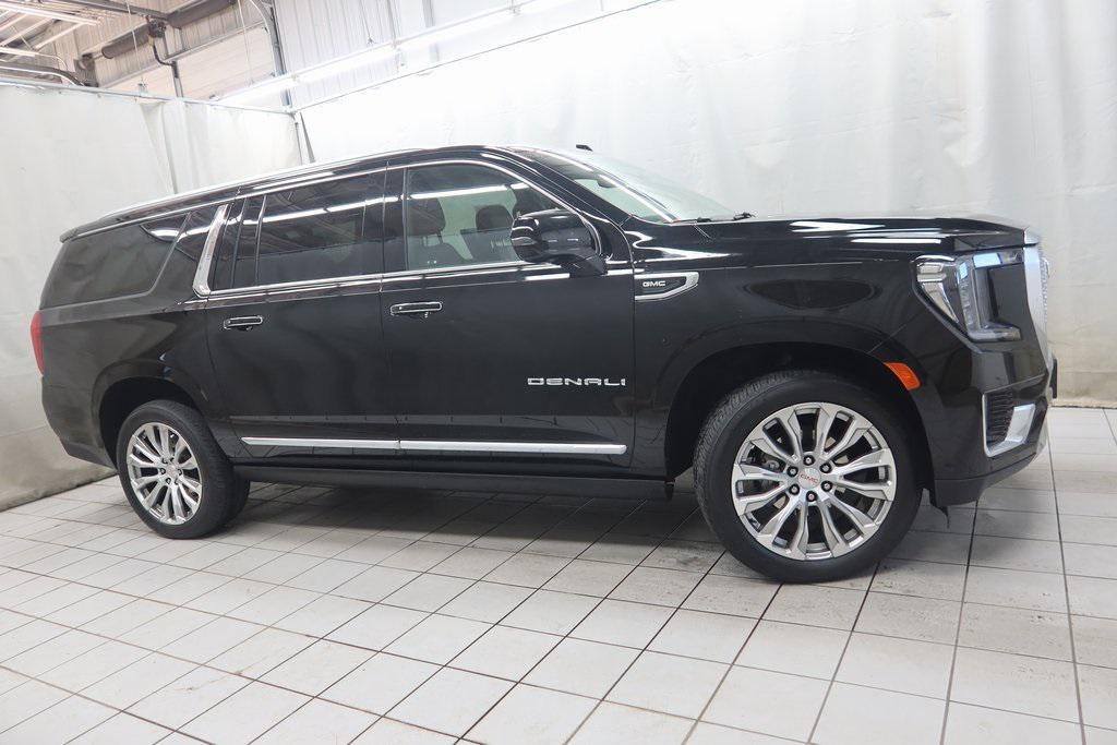 used 2023 GMC Yukon XL car, priced at $61,342