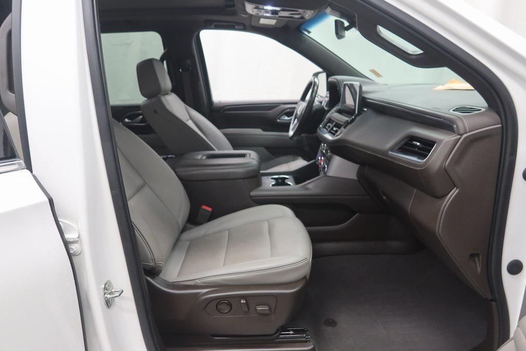 used 2022 GMC Yukon XL car, priced at $44,987