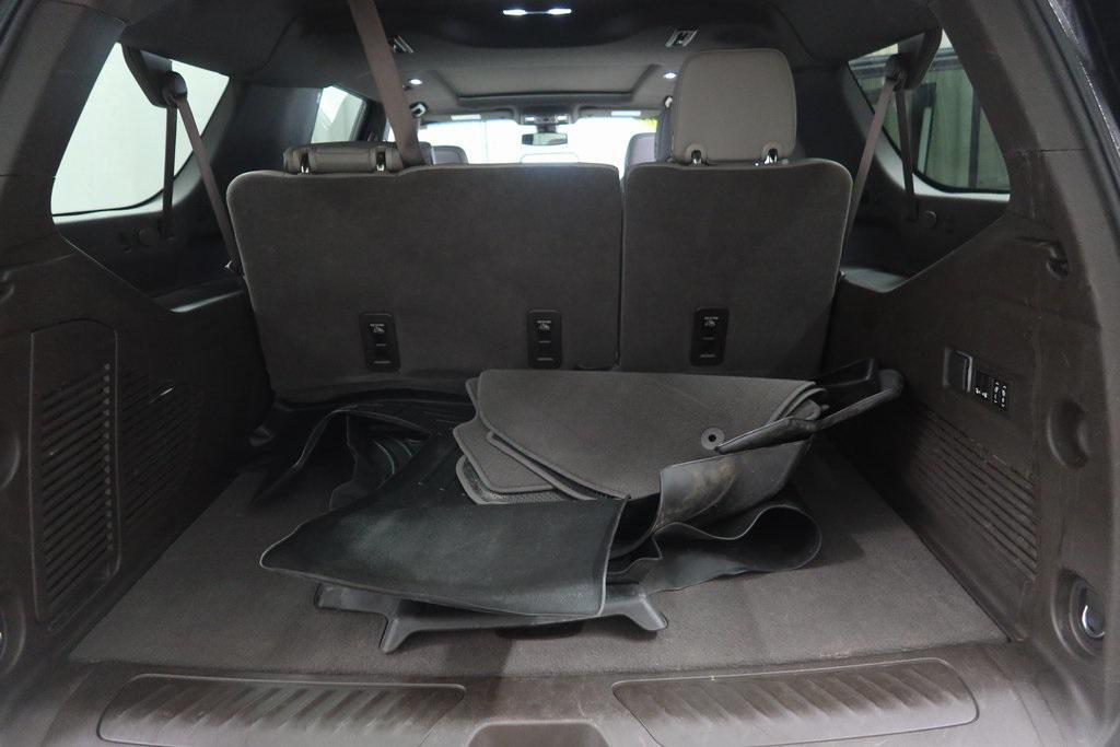 used 2022 GMC Yukon XL car, priced at $44,987