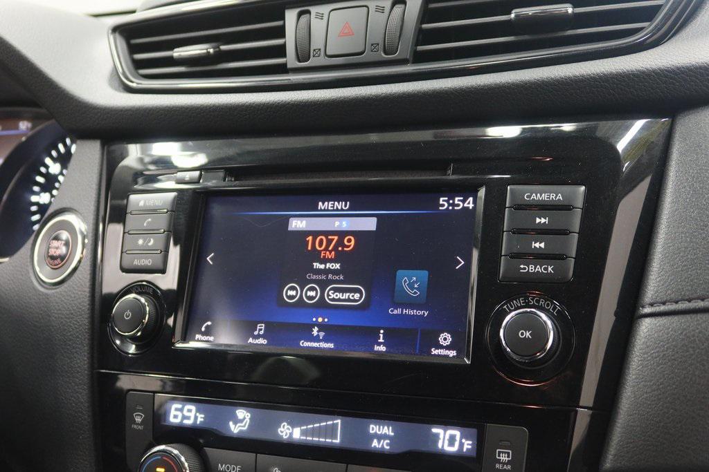 used 2019 Nissan Rogue car, priced at $19,220